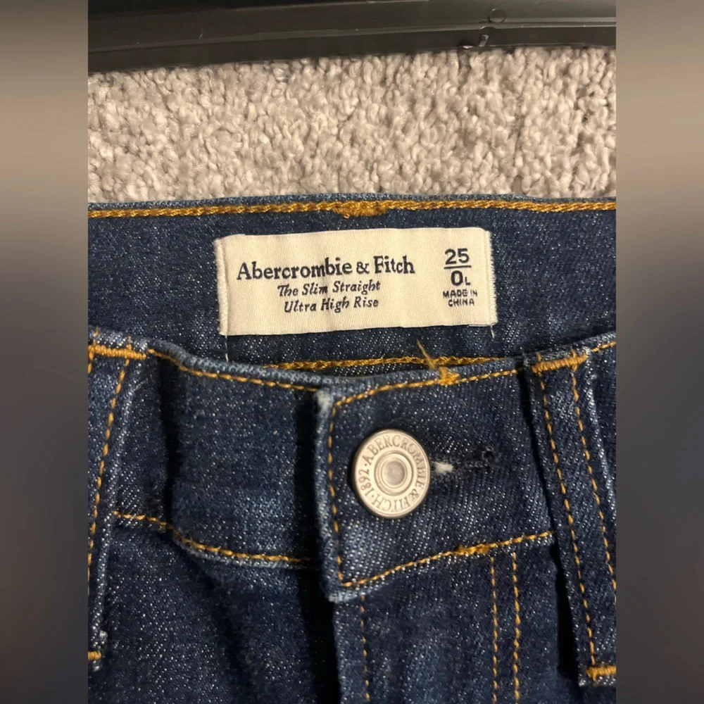 Abercrombie & Fitch Dark Blue Denim Jeans Size 25 NWT - Picture 6 of 7